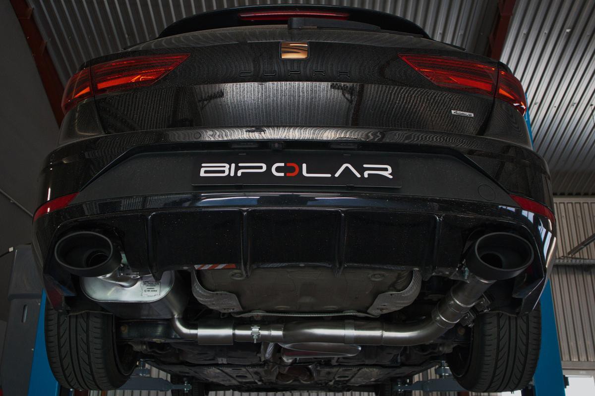 Grail Auspuffanlage Seat Leon Cupra ST 3-Zoll ohne Endrohre Allrad (AWD) CJXA an Serie Montage bei Grail
