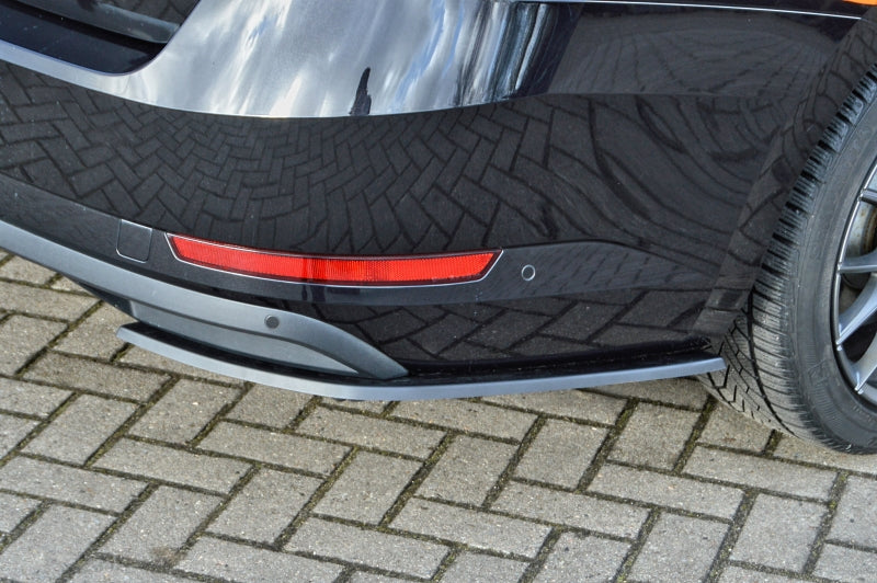Heckansatz Seitenteile ABS Skoda Superb 3, 3T/3V Ab Bj.: 2015- Carbon