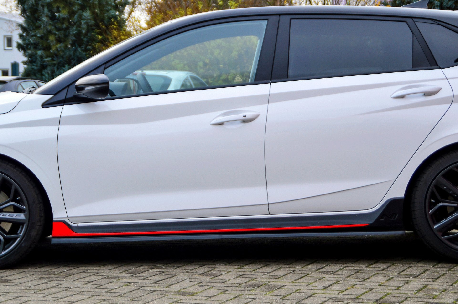 CUP Seitenschwellersatz ABS Hyundai i20N Performace BC3 Schwarz Glanz