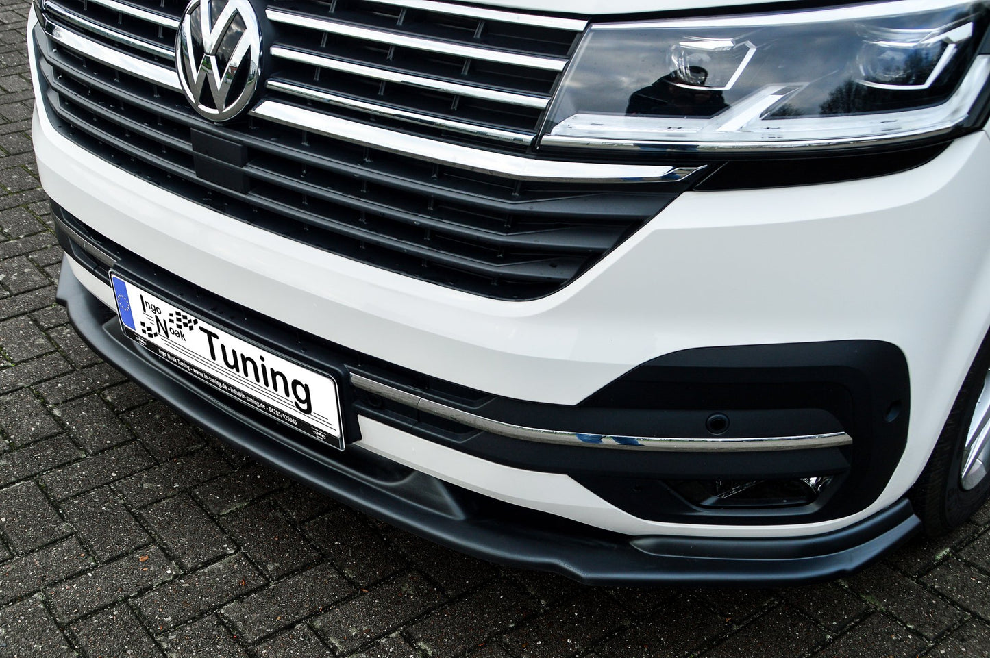 CUP Frontspoilerlippe ABS Volkswagen Bus T6 ab Bj.: 2019- Schwarz Matt
