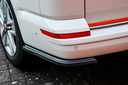 Heckansatz 2 tlg Volkswagen Bus T6 ab Bj.: 2019- Schwarz Glanz