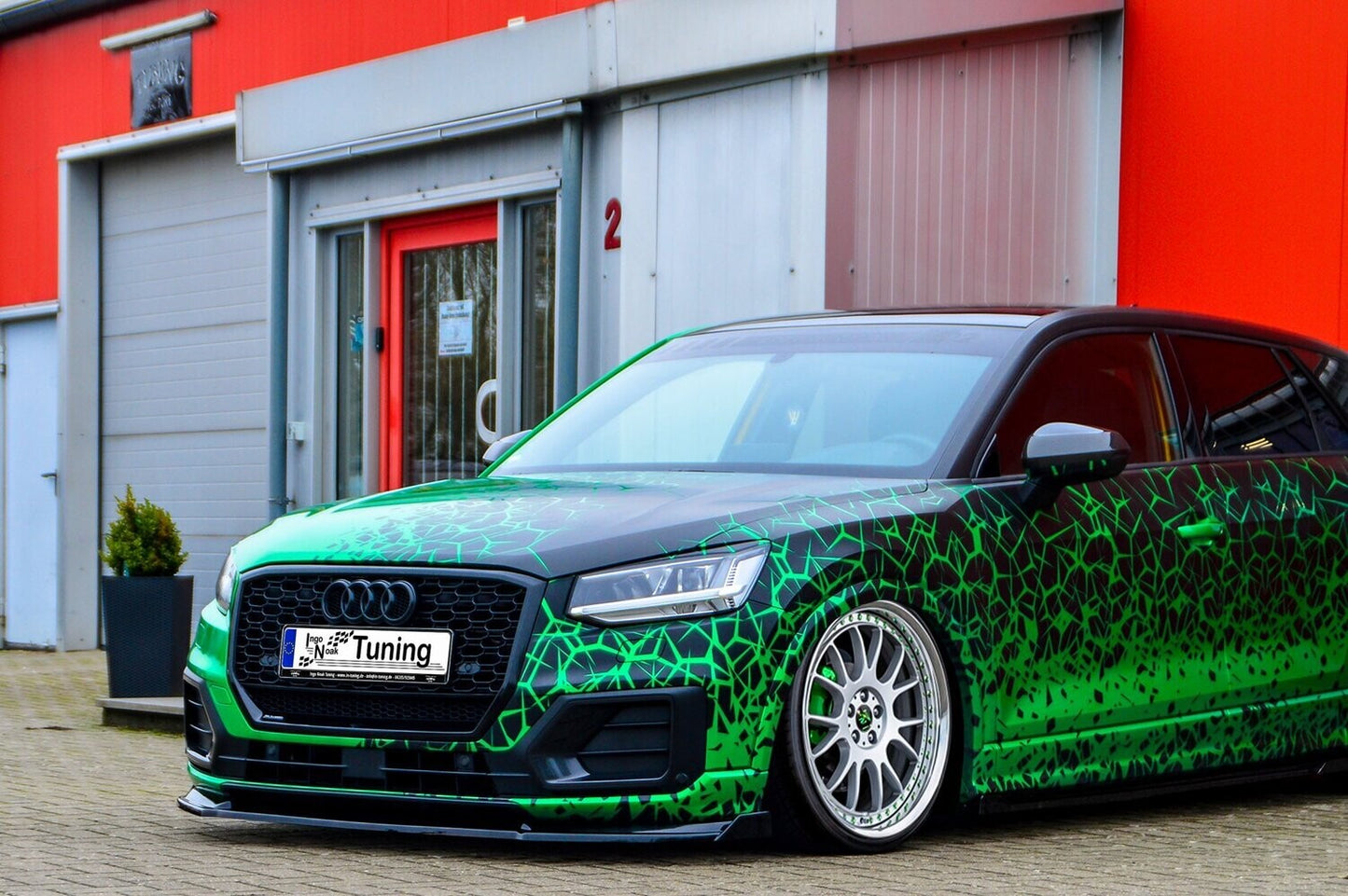 CUP Frontspoilerlippe ABS mit Seitenwing Audi Q2 GA, MK1 Schwarz Matt