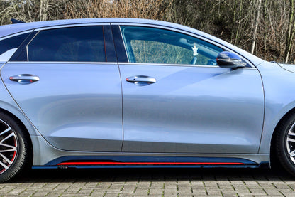 CUP Seitenschwellersatz mit Wing vorne Kia Pro Ceed GT Schwarz Glanz