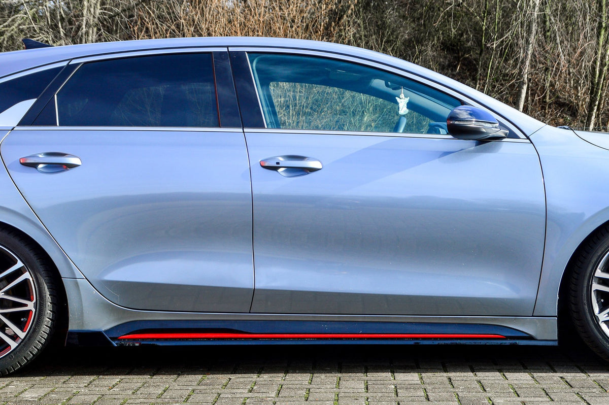 CUP Seitenschwellersatz mit Wing hinten Kia Pro Ceed GT-Line Carbon