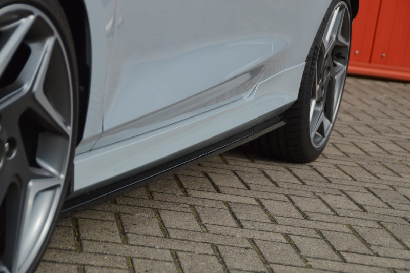CUP Seitenschweller Ford Fiesta ST ab.: Bj.:2018- Schwarz Glanz
