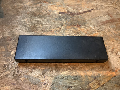 Audi Modell ? Blende, Radioschacht Original VW NEU