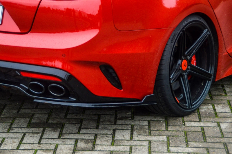 Heckansatz Seitenteile ABS Kia Stinger CK Ab Bj.:2017 Schwarz Glanz