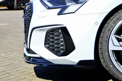 CUP Frontspoilerlippe ABS mit Seitenwing Audi A3, 8Y Schwarz Glanz