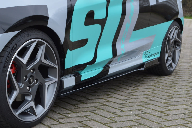 CUP Seitenschweller Ford Fiesta ST, MK8, JHH ab Bj.: 2018- Schwarz Matt