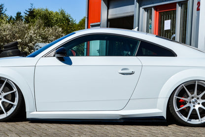 CUP Seitenschweller Wing Audi TT 8S, S-Line Bj.: 2014-2018 Schwarz Glanz