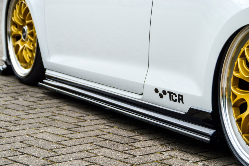 CUP Seitenschweller Volkswagen Golf 7 GTI TCR ab Bj.: 2019- Schwarz Glanz