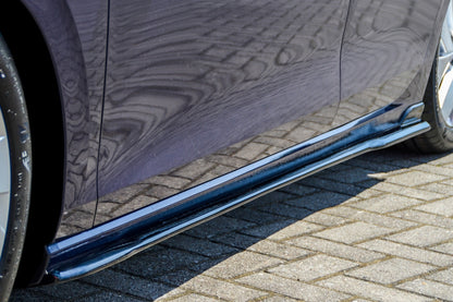 Seitenschwellersatz mit Wing Volkswagen Golf 8 ab Bj.: 12/2019- Carbon