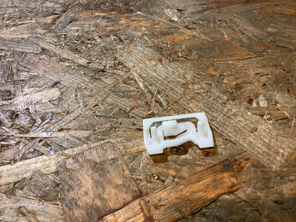 Mitsubishi Colt VI Clip, A Säule, Frontscheibe Original Mitsubishi NEU