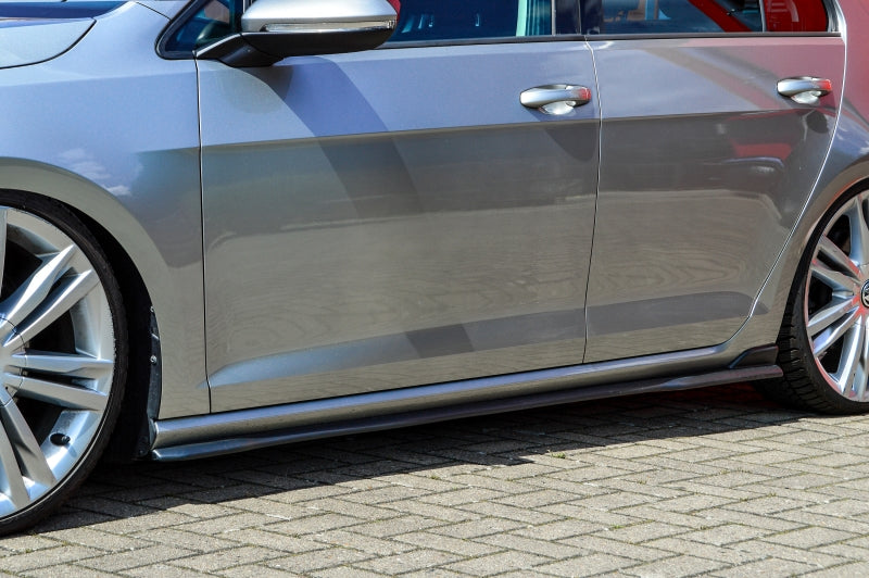 Seitenschwellersatz mit Wing Volkswagen Golf 7 Typ AU Schwarz Matt