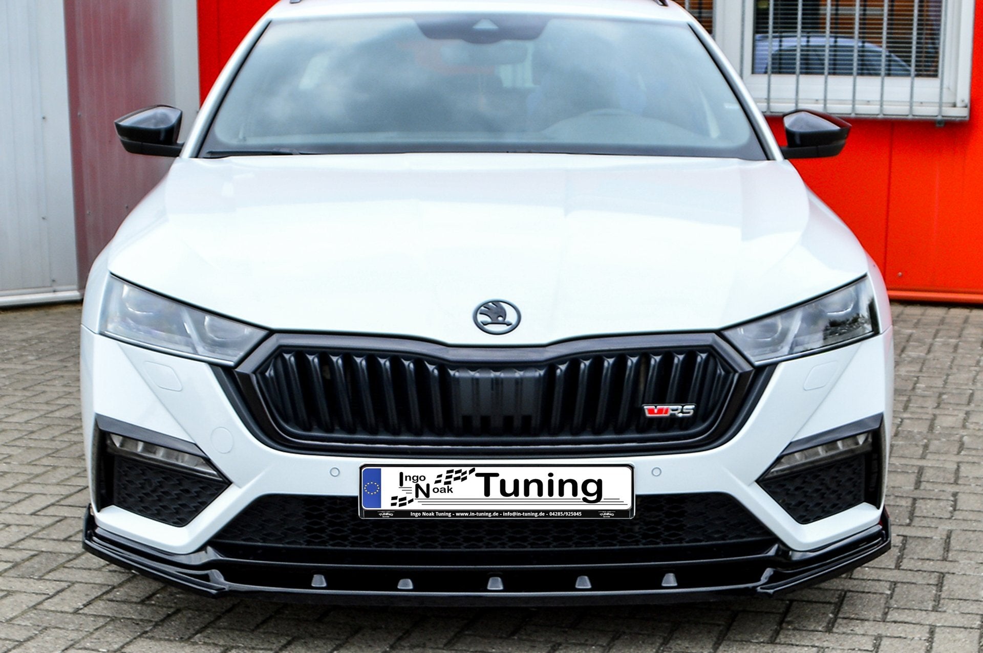 CUP Frontspoilerlippe mit Wing ABS Skoda Octavia RS, NX, Combi Schwarz Matt