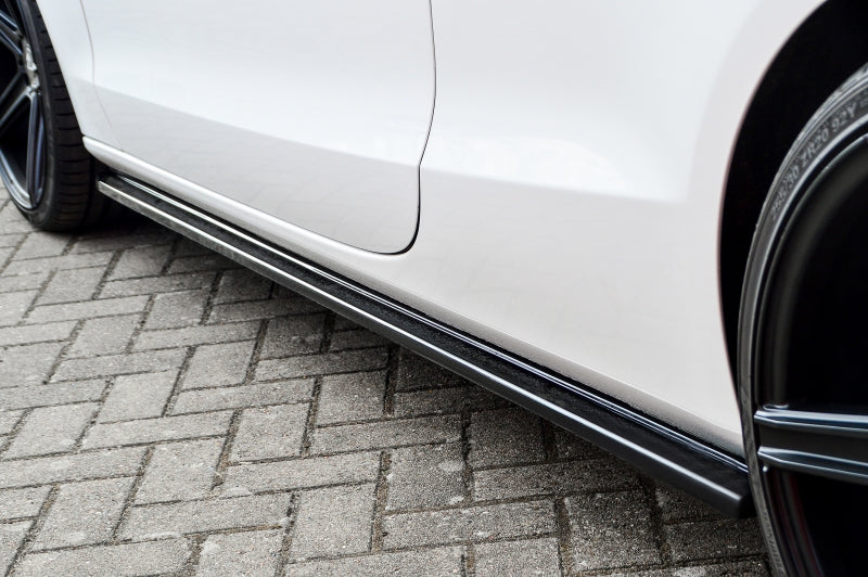 CUP Seitenschwellersatz Audi A5 / B8 Bj.:2005-2011 Schwarz Matt