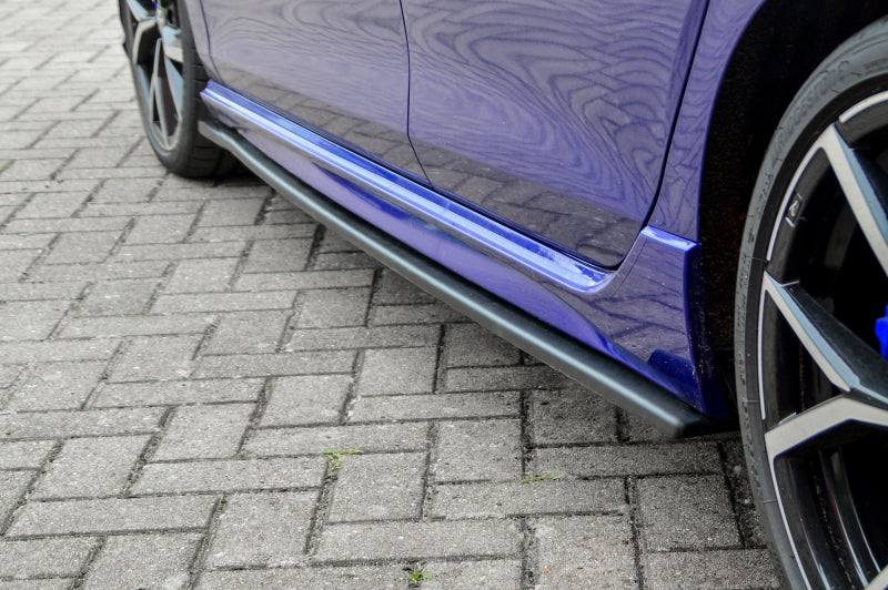CUP Seitenschweller Volkswagen Golf 8 R ( CD1) ab Bj.: 2020- Carbon