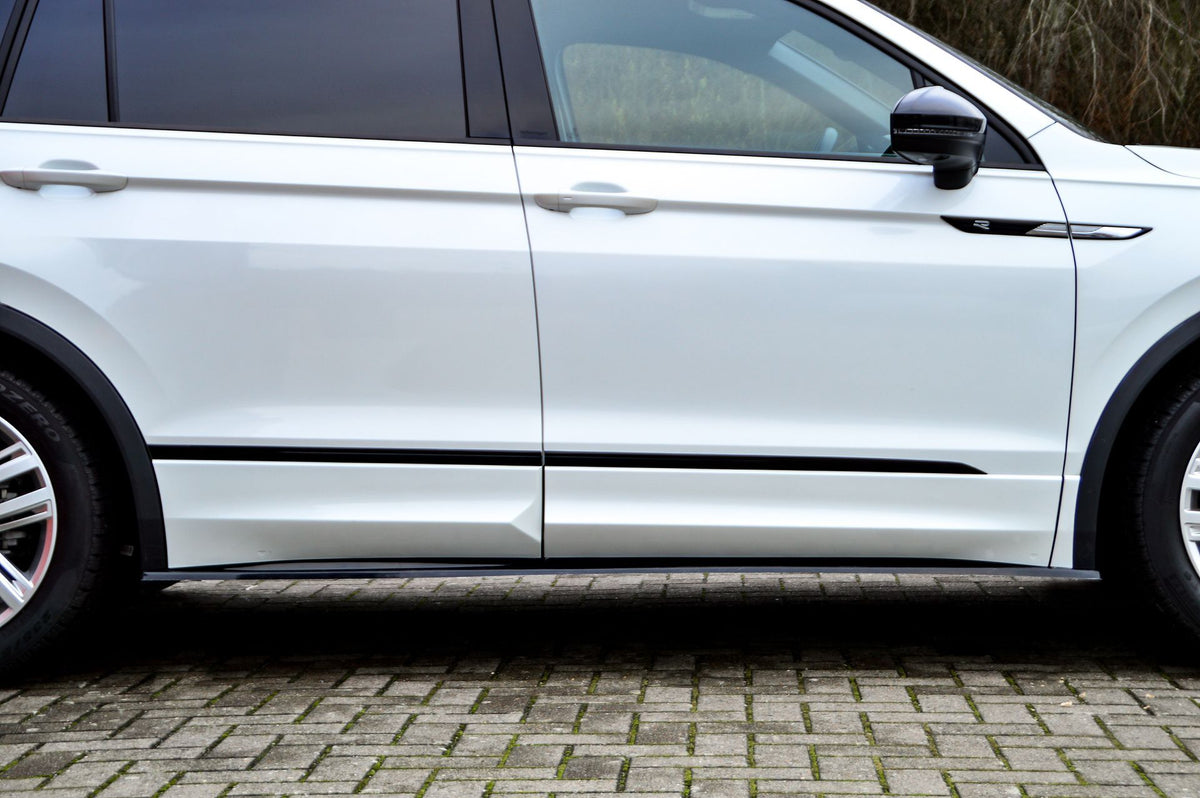 CUP Seitenschweller Volkswagen Tiguan Allspace 2 Typ AD1 Bj.: ab 2021- Carbon
