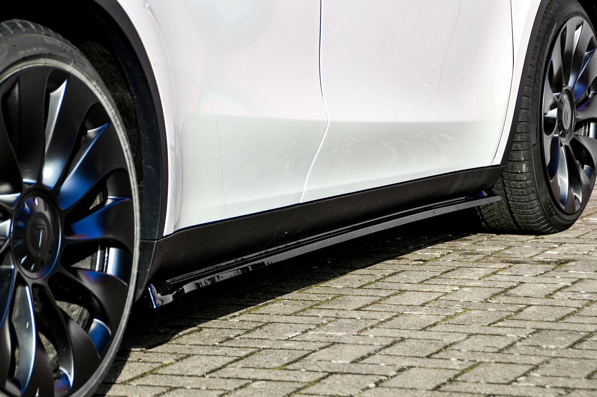 Seitenschwellersatz ABS Tesla Model Y Bj.:2020- Schwarz Glanz