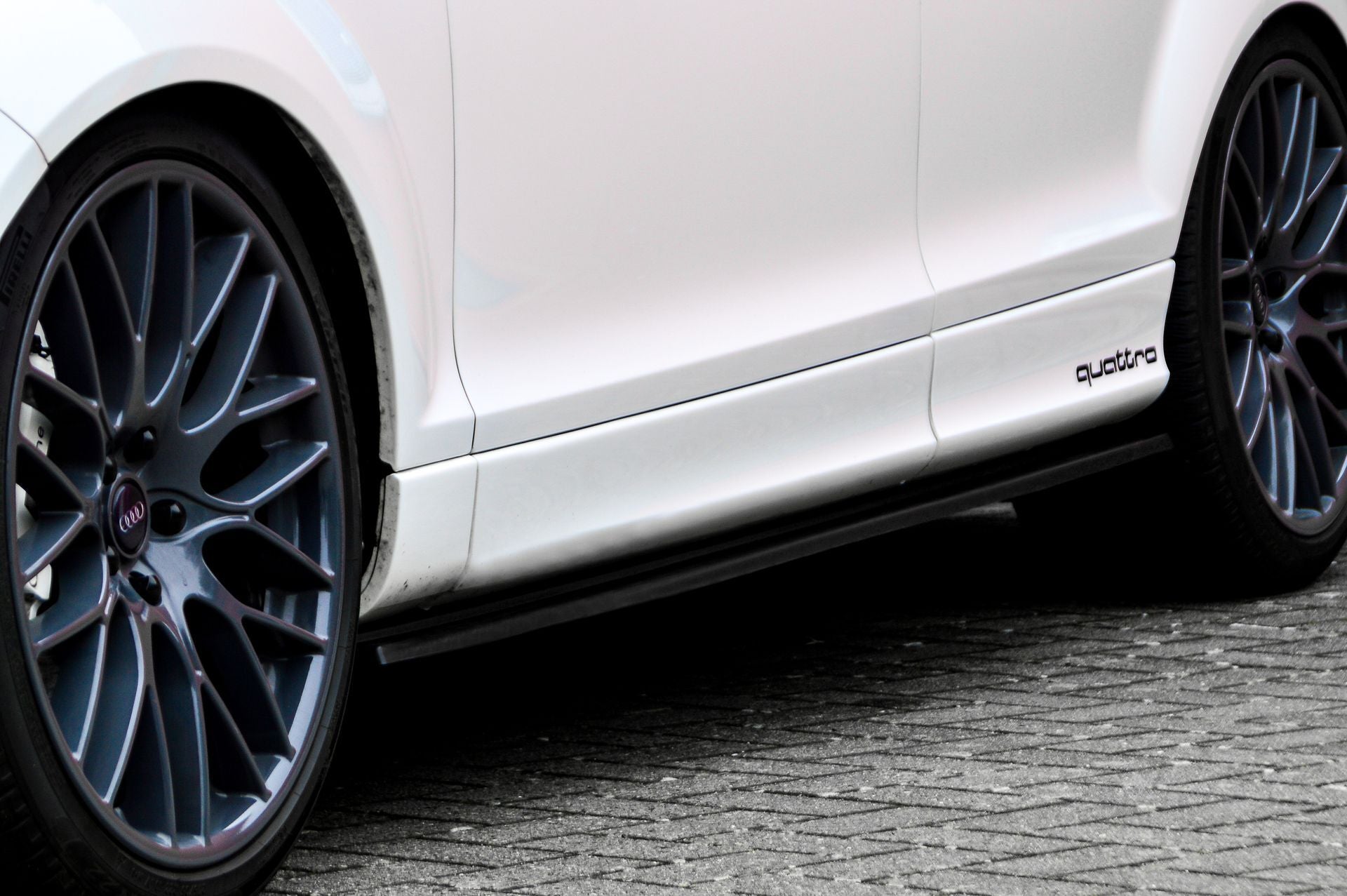 CUP Seitenschweller Audi Q7 4L Bj.: 2009-2015 Carbon