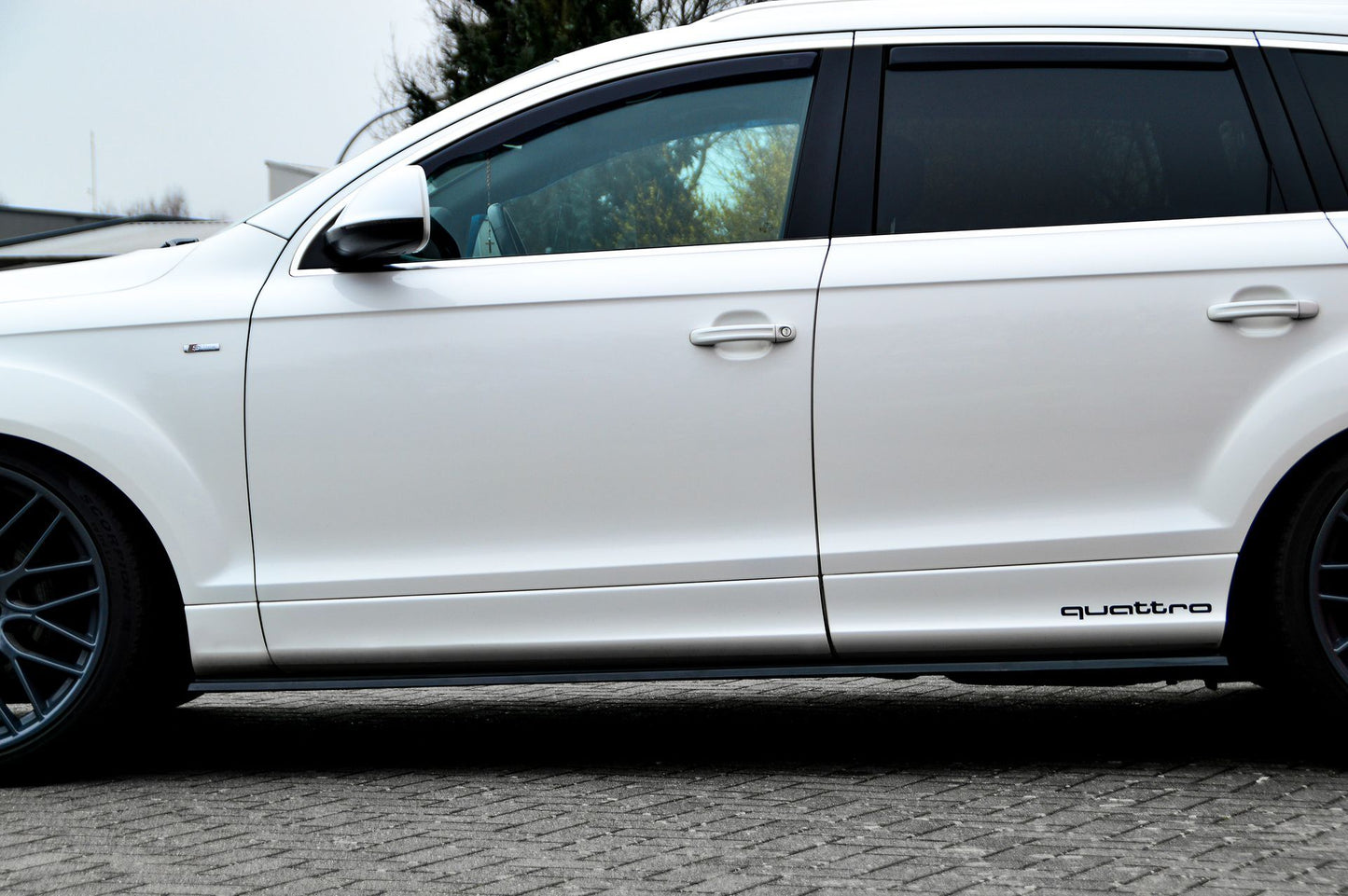 CUP Seitenschweller Audi Q7 4L Bj.: 2009-2015 Schwarz Matt