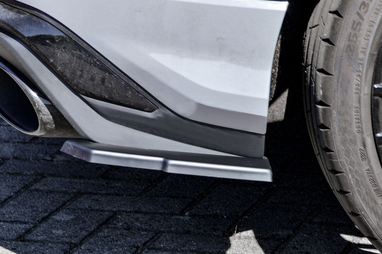 Heckansatz Seitenteile ABS Audi RS Q3 F3 ab Bj.: 2019- Schwarz Glanz