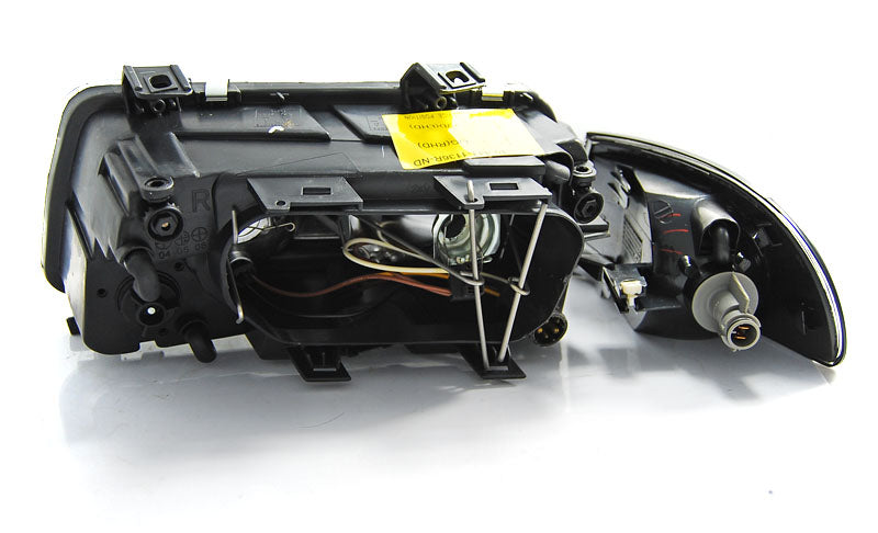 Tuning-Tec Scheinwerfer für Audi A4 B5 94-98 schwarz