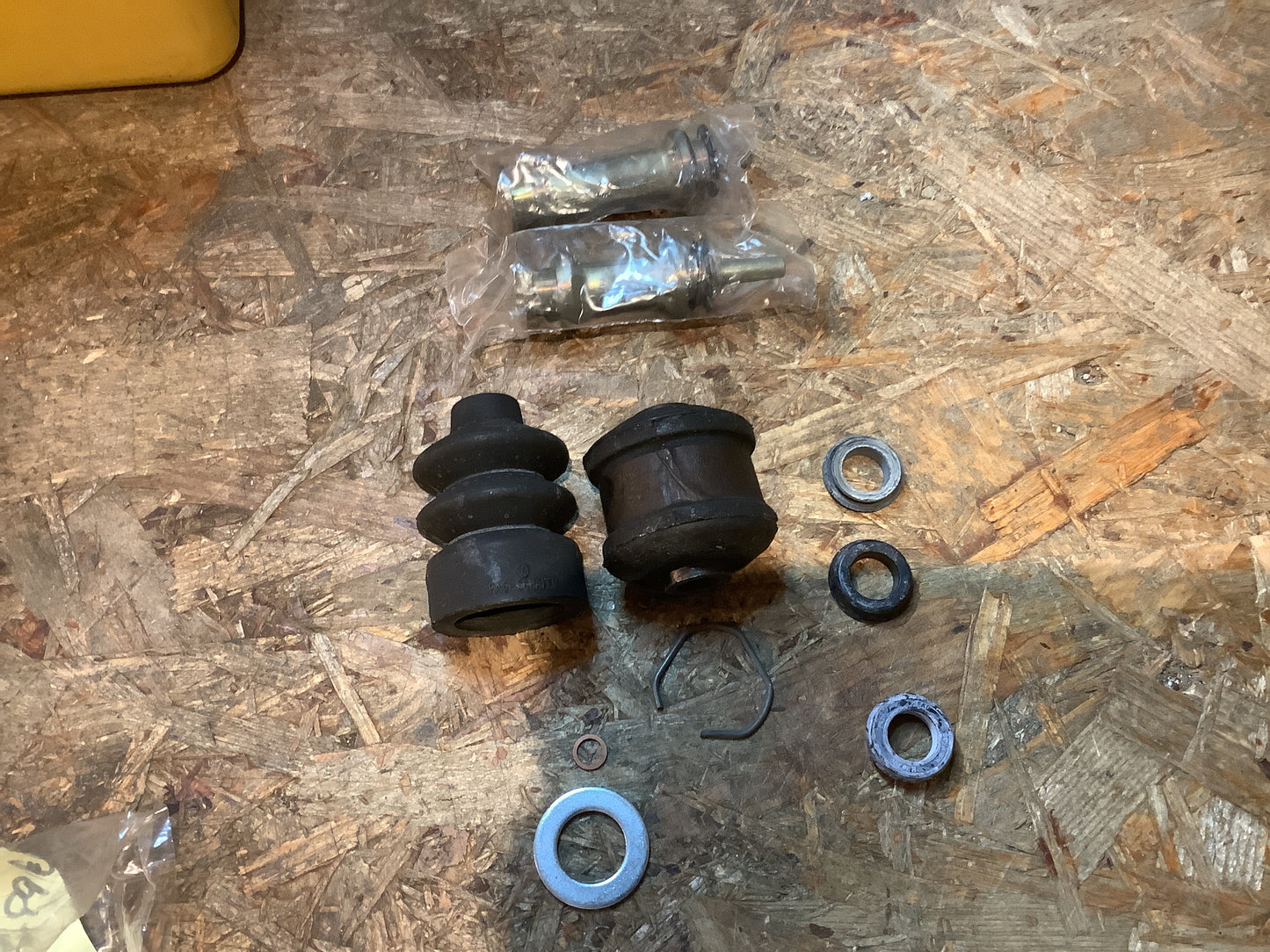 VW Bus T2 Rep.Satz Hauptbremszylinder Original VW NEU