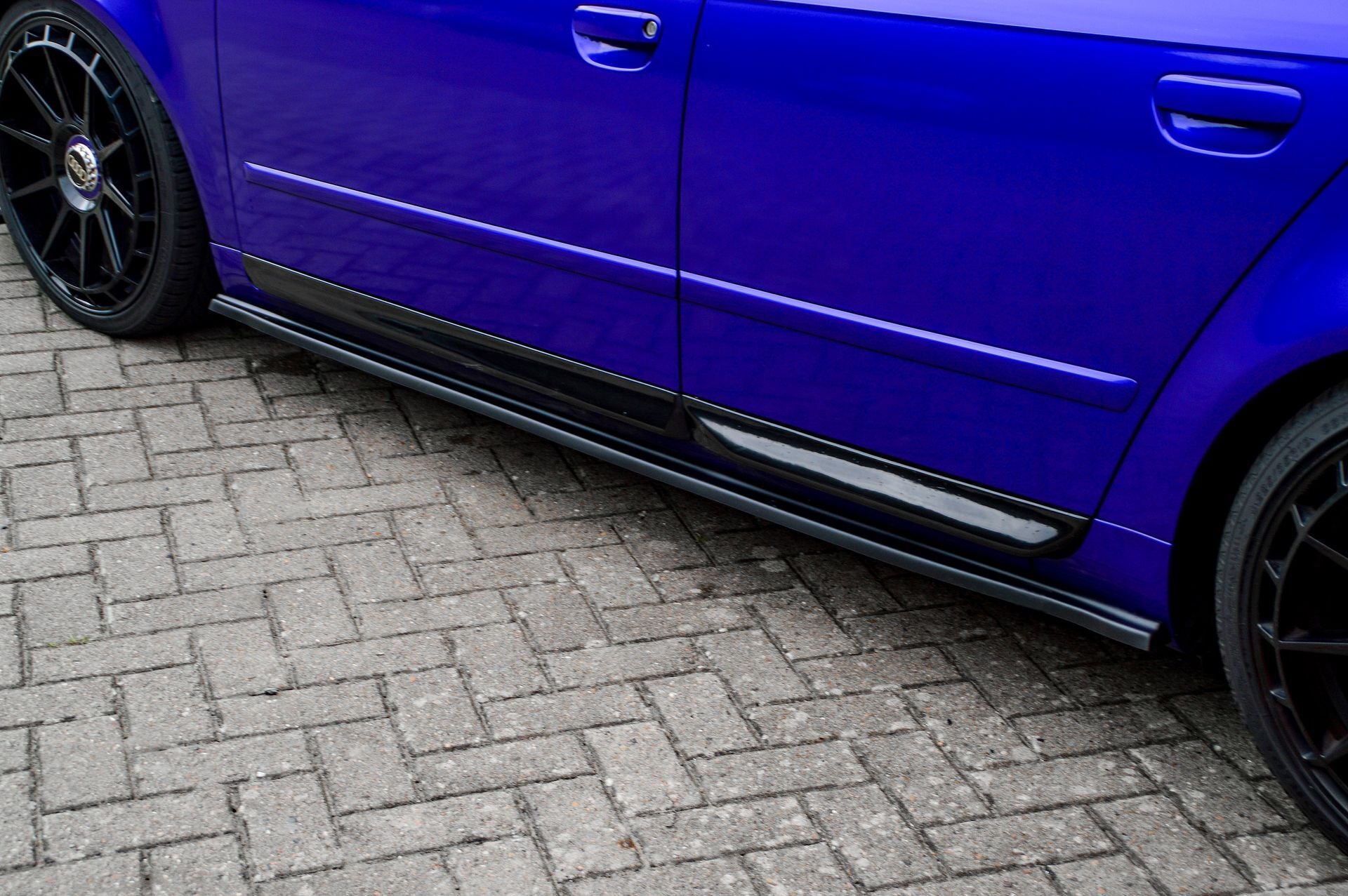 CUP Seitenschwellersatz Audi A4 / B7 Bj.:2004-2008 Carbon