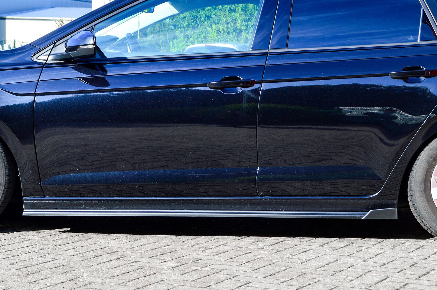 Seitenschwellersatz mit Wing Volkswagen Polo 6 , 2G/AW Schwarz Glanz