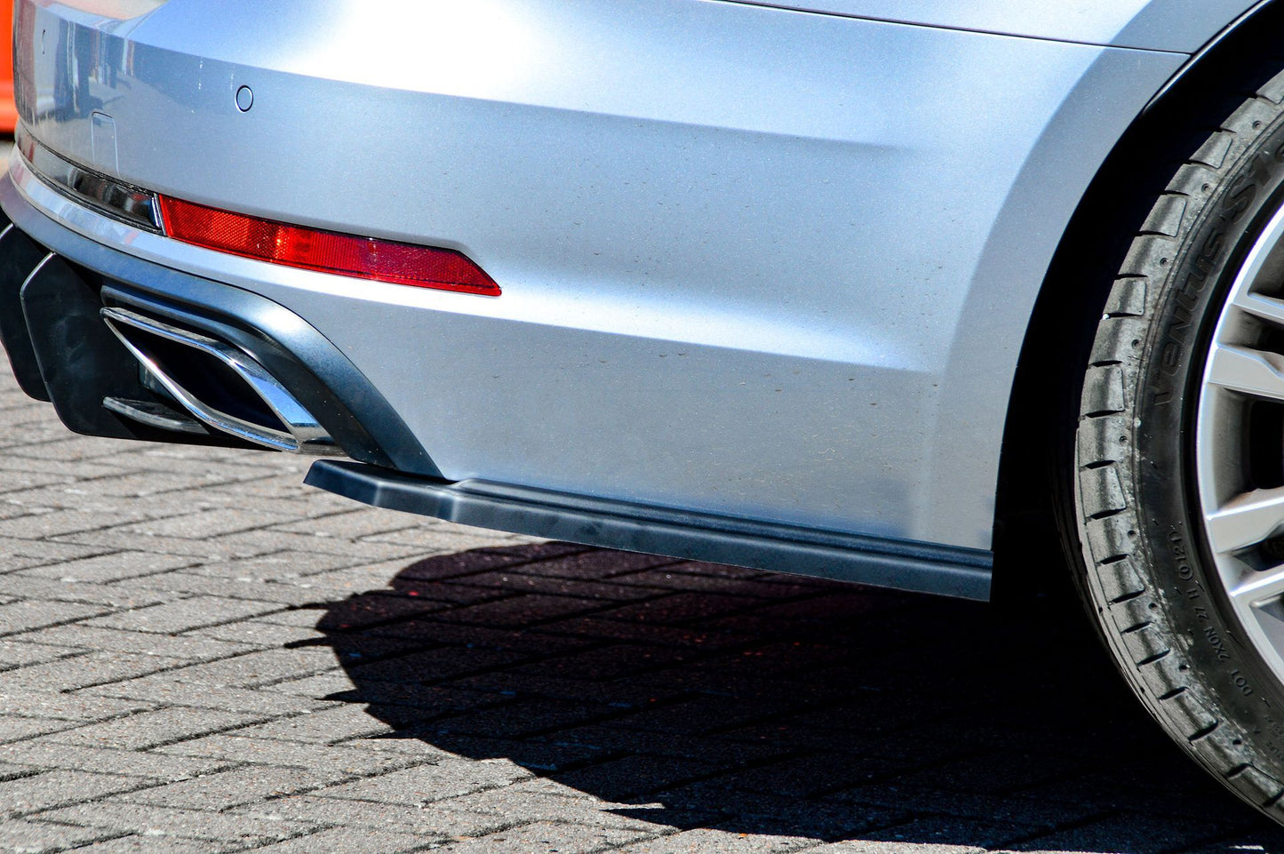 Heckansatz Seitenteile ABS Audi A4 B9 Bj.:06/2018-05/2019 Schwarz Glanz