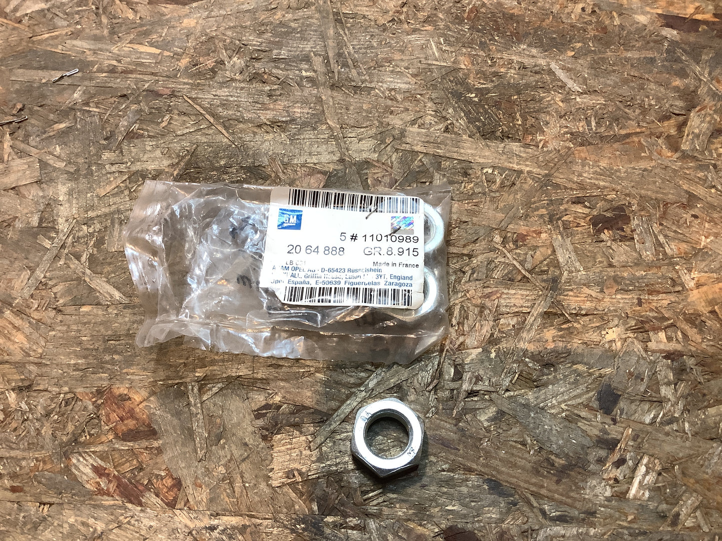 Calibra Mutter, Stoßdämpfer oben Original GM NEU