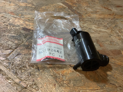 Mitsubishi Pajero, Montero Motor, Scheibenwaschanlage Original Mitsubishi NEU