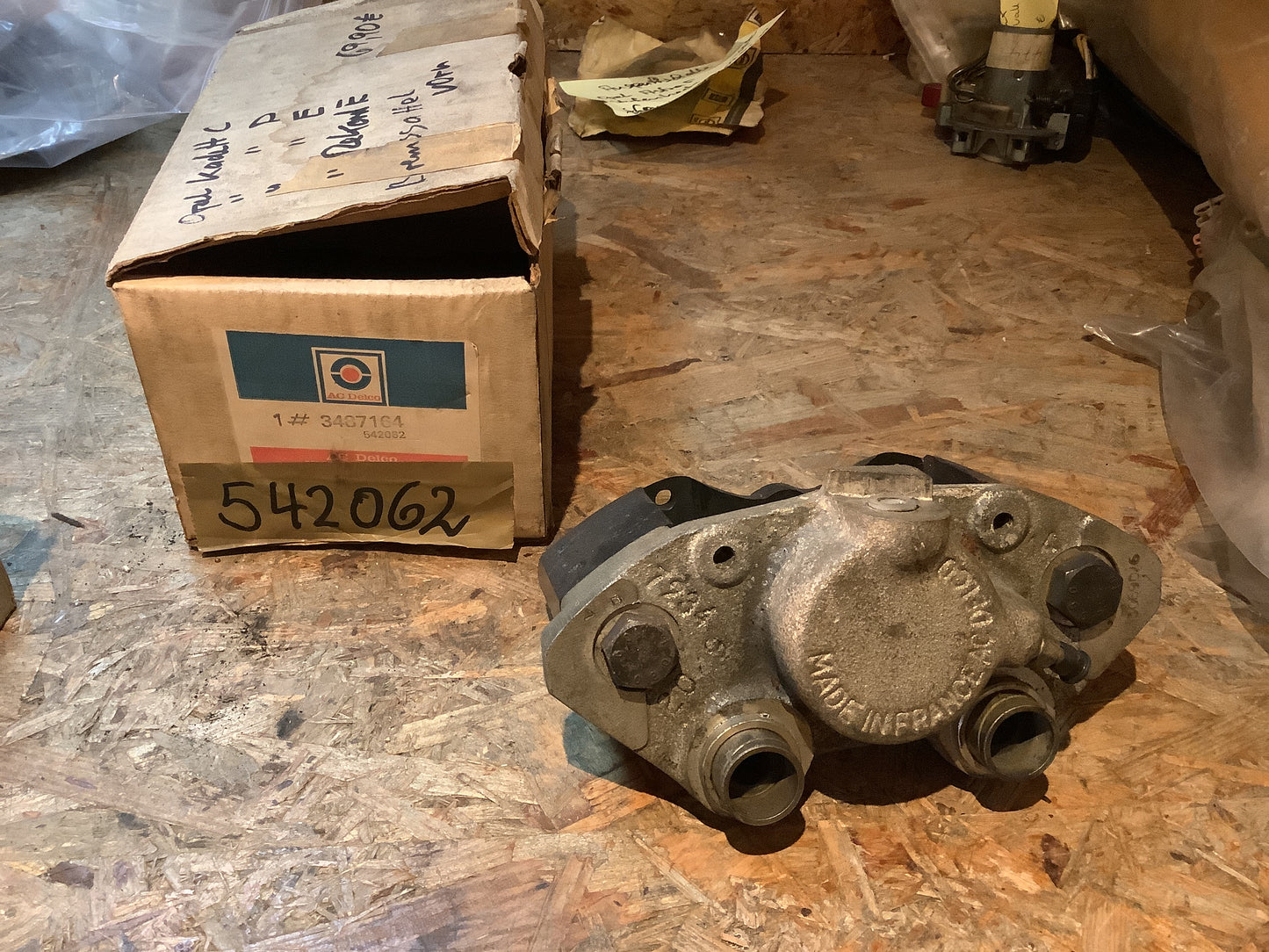 Opel Kadett C/D/E, Rekord E Bremssattel vorn Original AC Delco