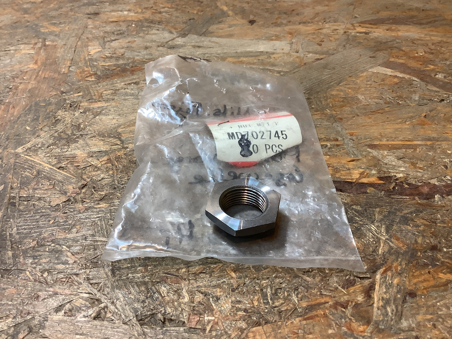 Mitsubishi Pajero Mutter, Vorgelegewelle Original Mitsubishi NEU