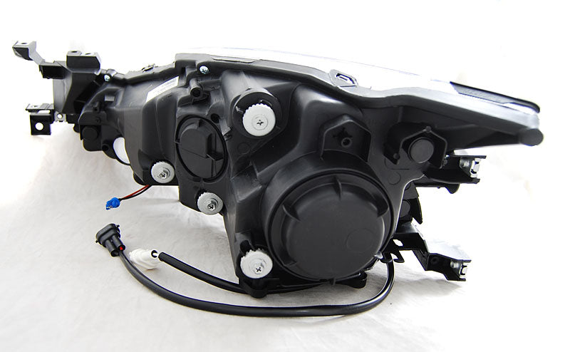 Tuning-Tec LED Tagfahrlicht Scheinwerfer für Mazda 6 10-12 schwarz