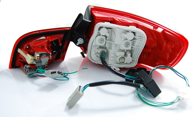 Tuning-Tec LED Lightbar Rückleuchten für Audi A3 8P Sportback 04-08 rot/klar