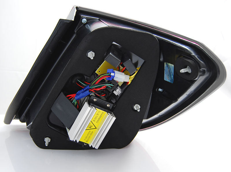 Tuning-Tec Voll LED Lightbar Rückleuchten für Mercedes Benz C-Klasse W204 T-Modell 07-10 rauch