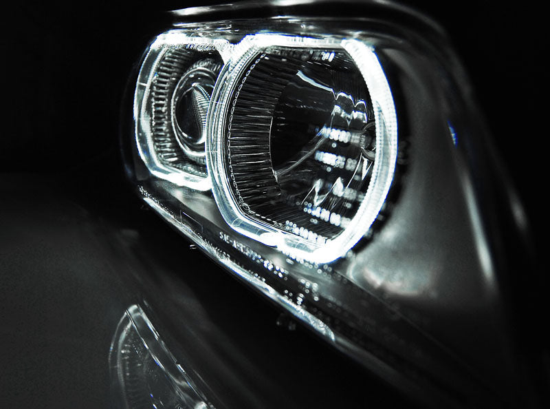 Tuning-Tec LED Angel Eyes Scheinwerfer für BMW 5er E39 95-03 Lim./Touring Schwarz