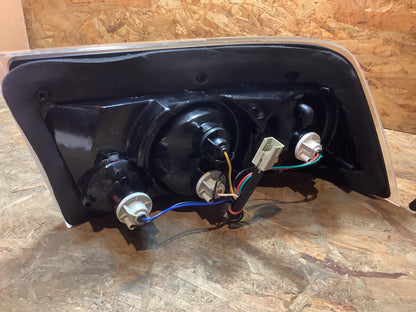 Tuning-Tec LED Angel Eyes Scheinwerfer für Opel Calibra 90-97 schwarz