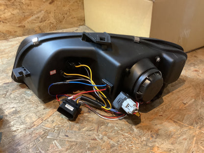 Tuning-Tec LED Tagfahrlicht Scheinwerfer für Audi A4 B7 05-08 schwarz