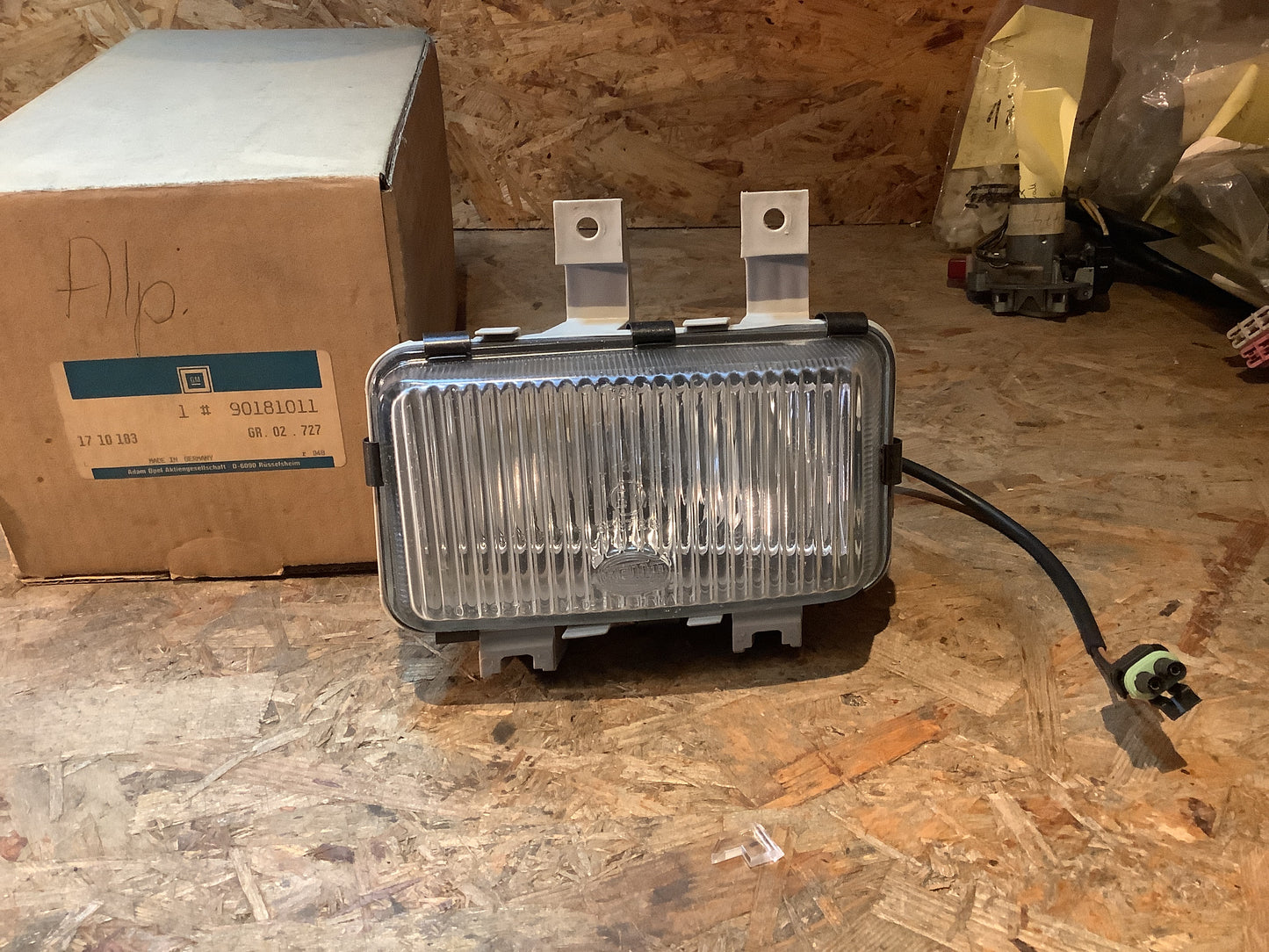 Opel Kadett E GSi/GTE Nebelscheinwerfer links Original GM NEU