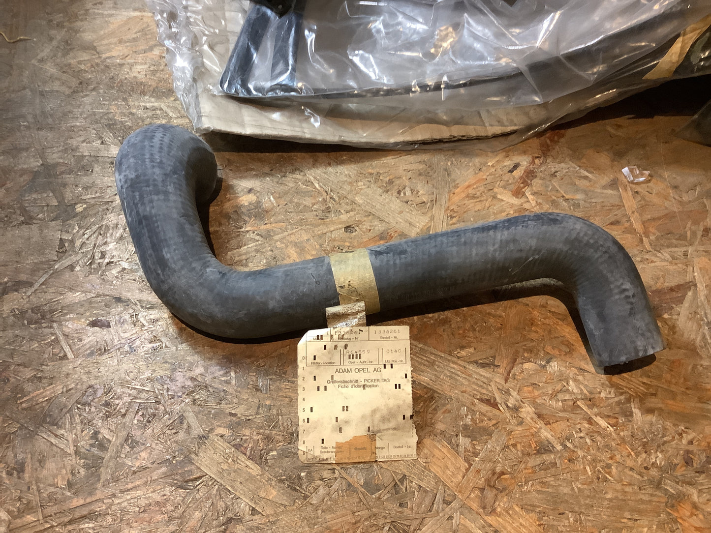 Opel Rekord E 1,7L-2,0L Kühlerschlauch Original Opel NEU