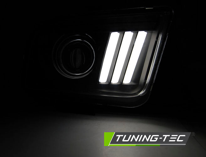 Tuning-Tec LED Tagfahrlicht Scheinwerfer für Ford Mustang IV 04-09 schwarz