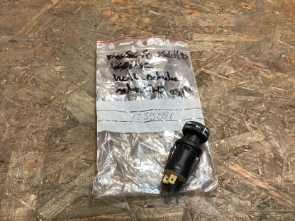 Kadett D Heckscheiben Schalter Original Opel NEU