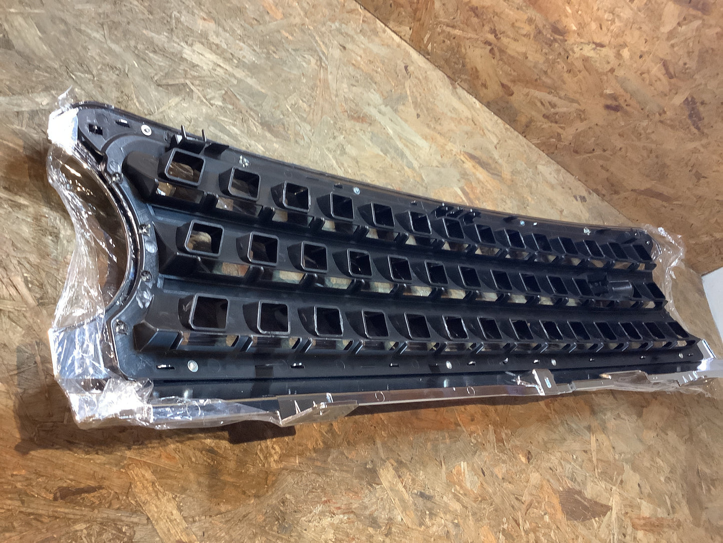Sport Grill Chrom Schwarz LAND ROVER RANGE ROVER III L322 Facelift 2006-2010 ABS Kunststoff