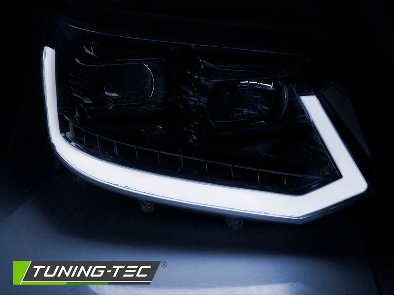 Tuning-Tec LED Tagfahrlicht Scheinwerfer für VW T5 GP (Facelift) 10-15 schwarz mit dynamischem LED Blinker