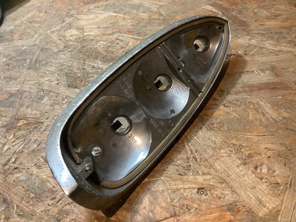 VW Typ 3 Lampenträger Rücklicht Original Hella Gebraucht