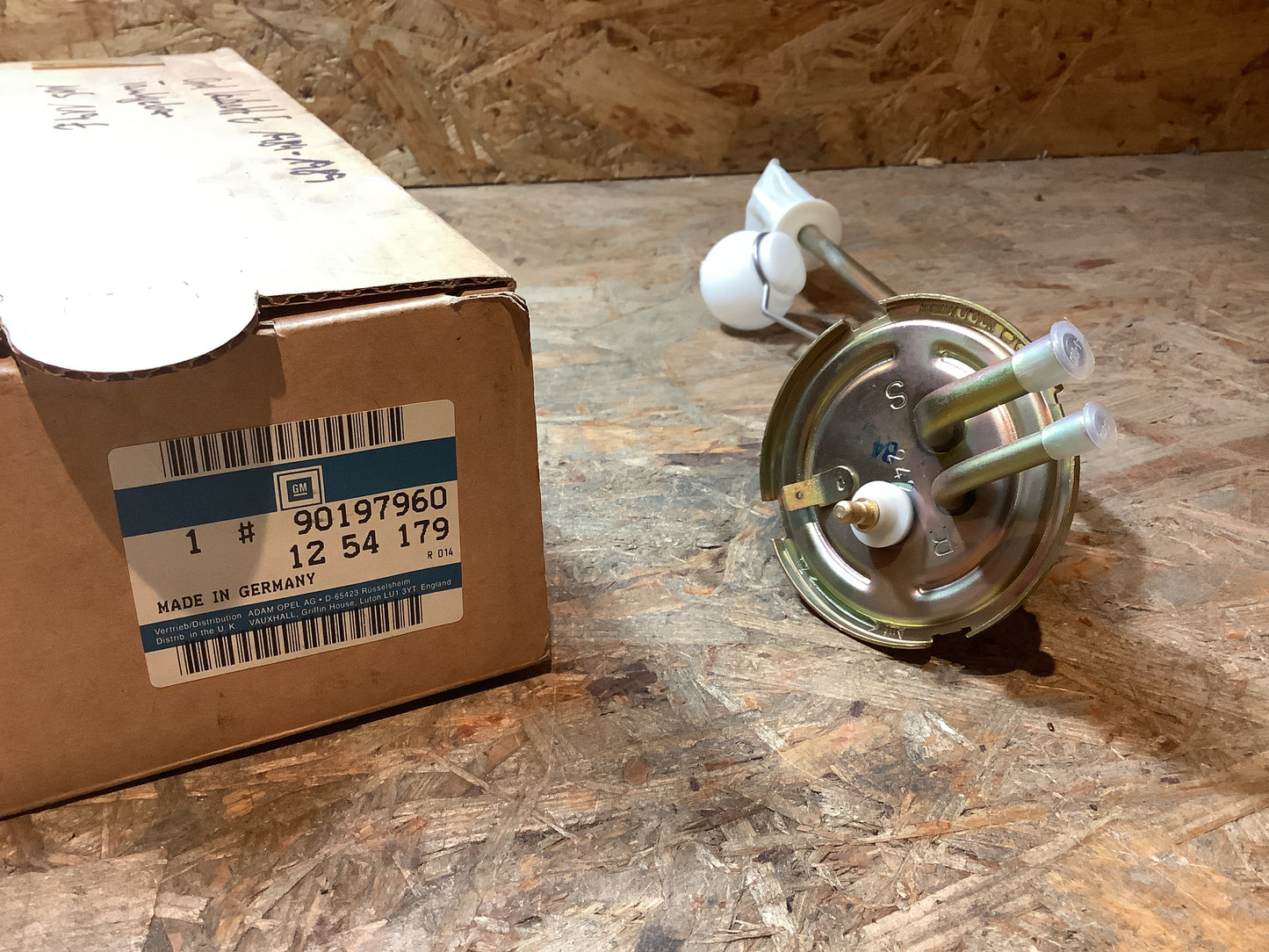 Opel Kadett E Bj. 1984-1989 Tankgeber Original GM NEU