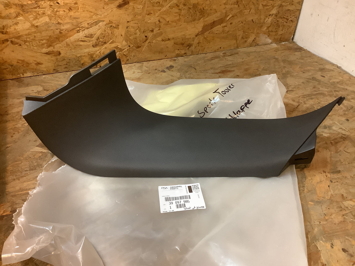 Astra K Verkleidung Heckklappe rechts Original PSA Groupe NEU